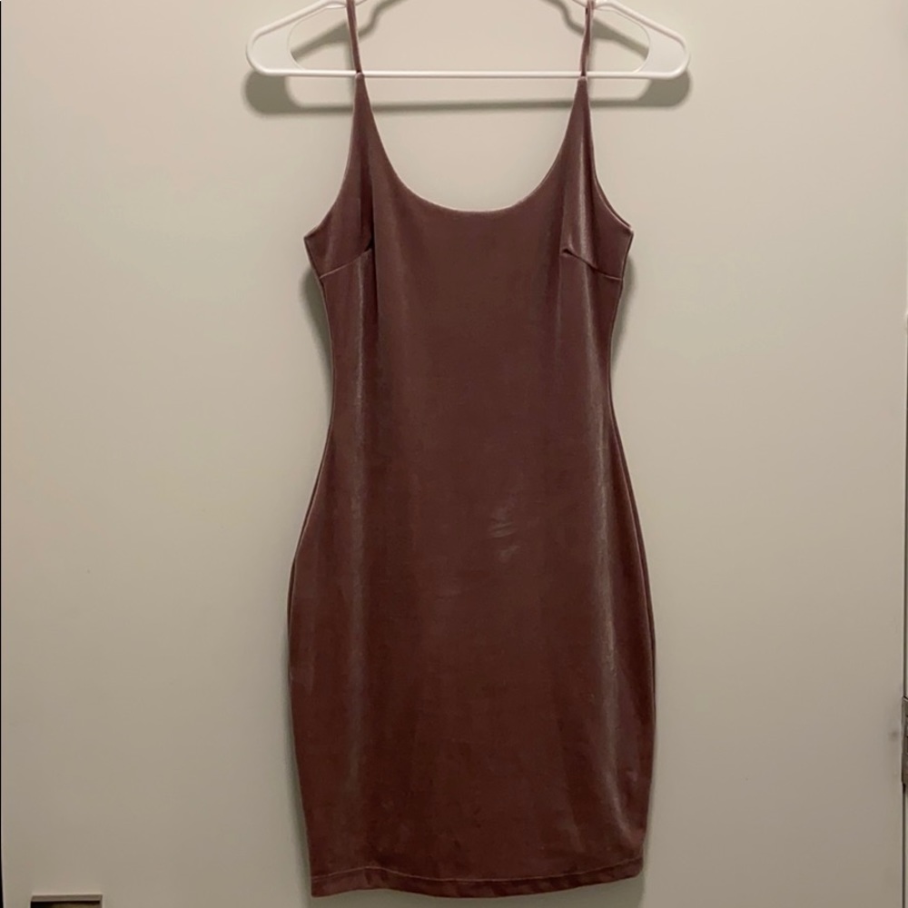 Windsor Lavender Velvet Strappy Dress